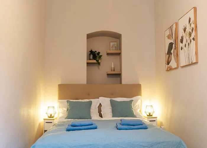 Apartman Large Comfortable I 15 Minutes To Center